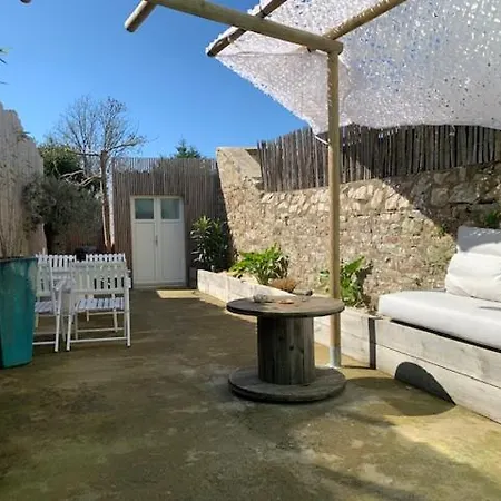 Du Mann Petite Maison Jardin A 100m Du Port De Avec Parking Holiday home Vannes